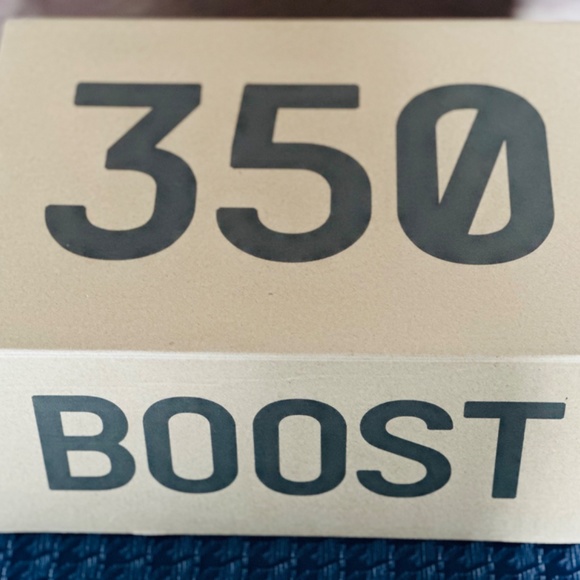 Yeezy 350 boost - Picture 5 of 7